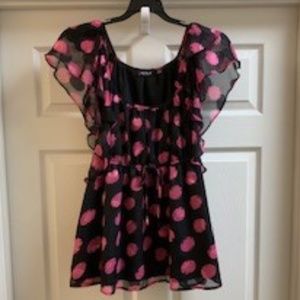 BLACK & PINK POLKADOT TOP